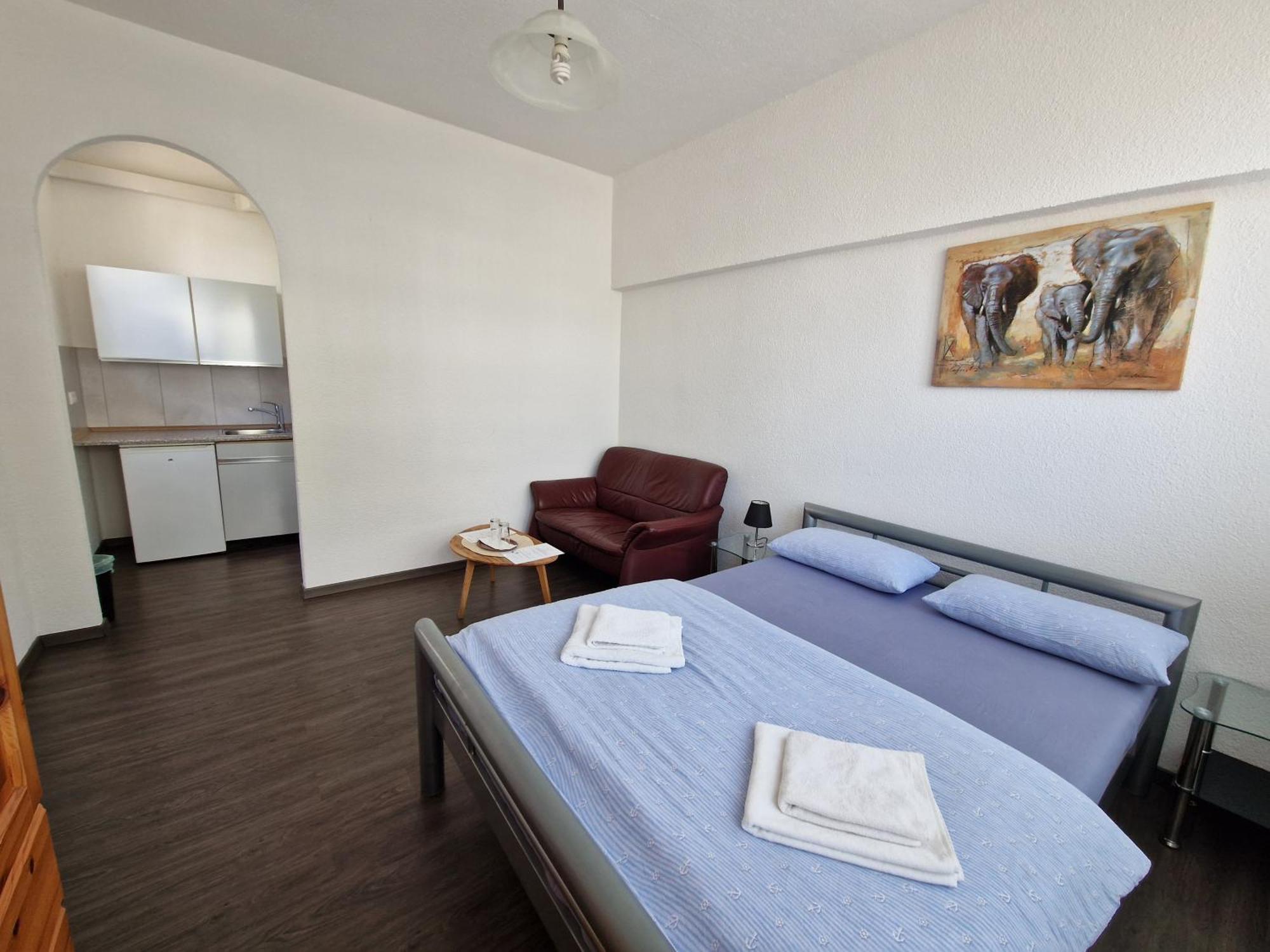 Pension Antalya FDH Buitenkant foto